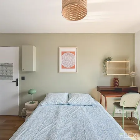 Charming 16m In 20 With Shared Terrace Appartamento