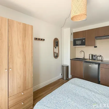 Appartamento Charming 16m In 20 With Shared Terrace